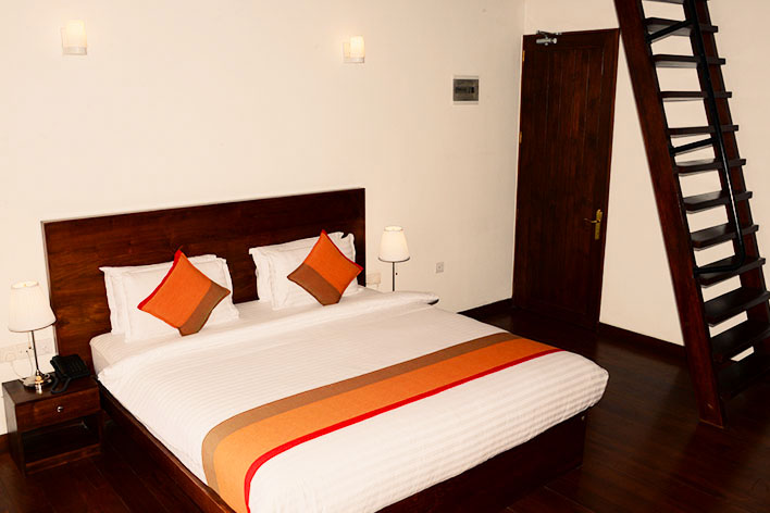 13. Standard Triple Room (4)